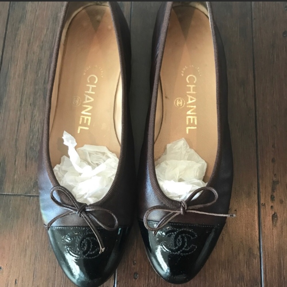 CHANEL Flats 38